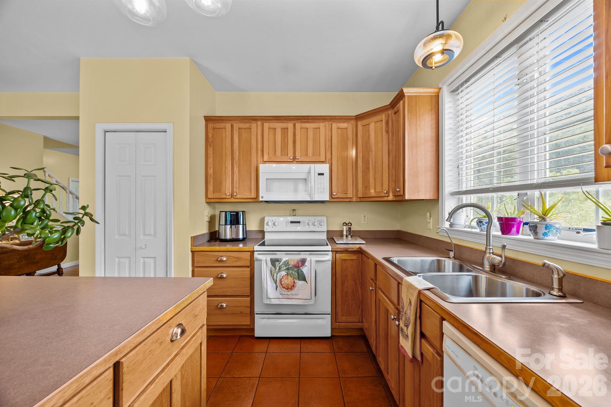 183 Lunar Trace Road Waynesville NC 28786