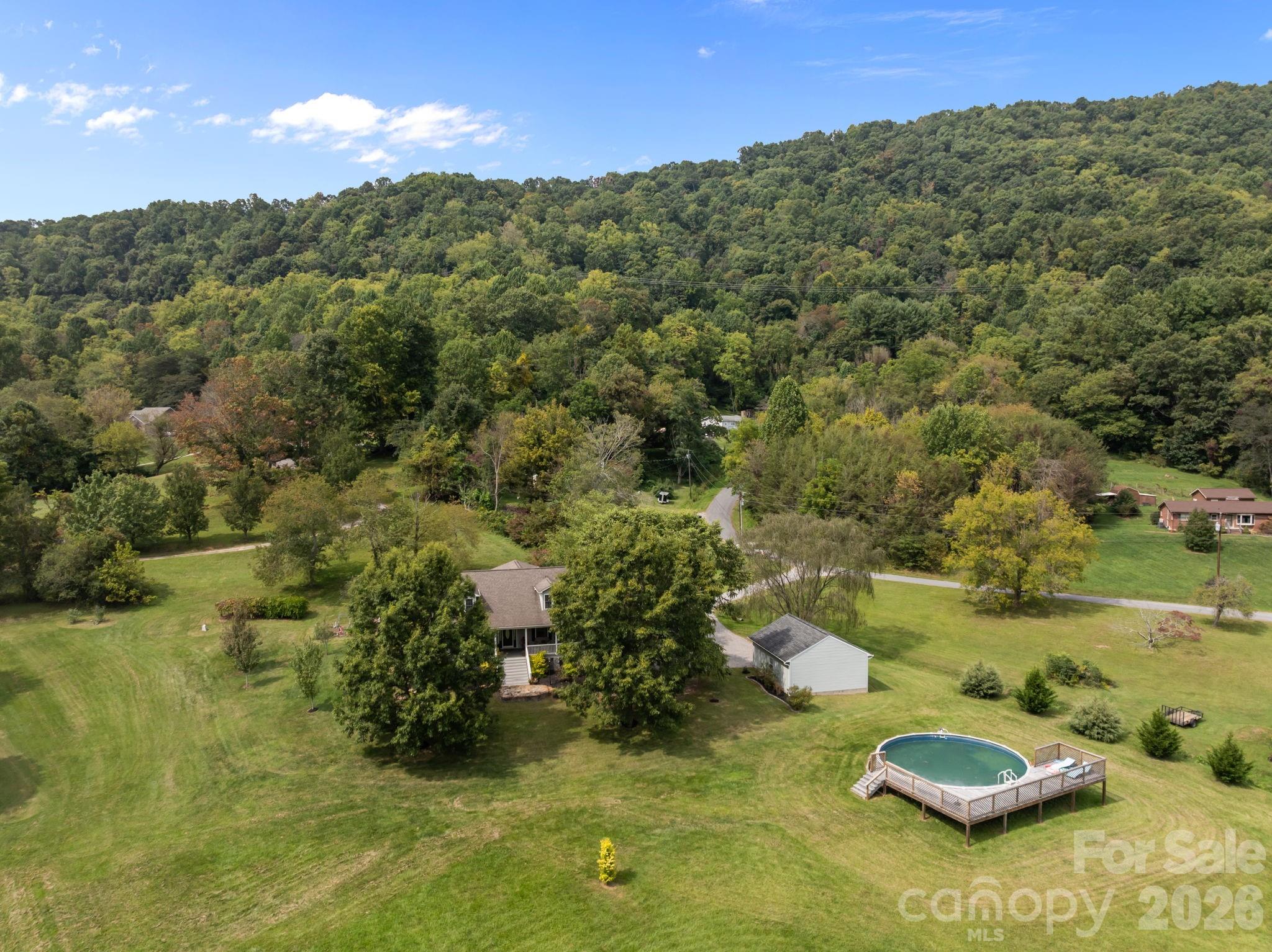 183 Lunar Trace Road Waynesville NC 28786