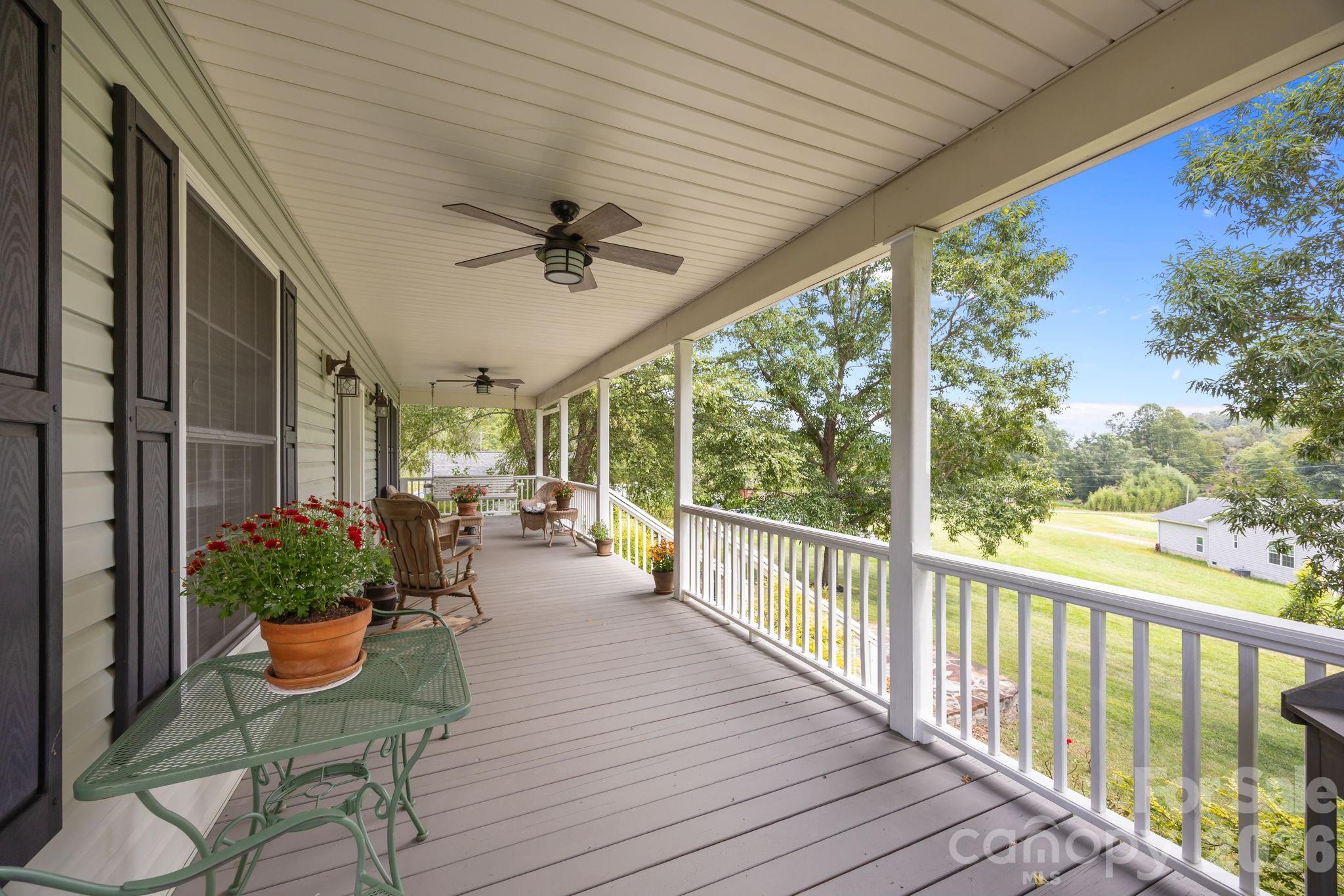 183 Lunar Trace Road Waynesville NC 28786