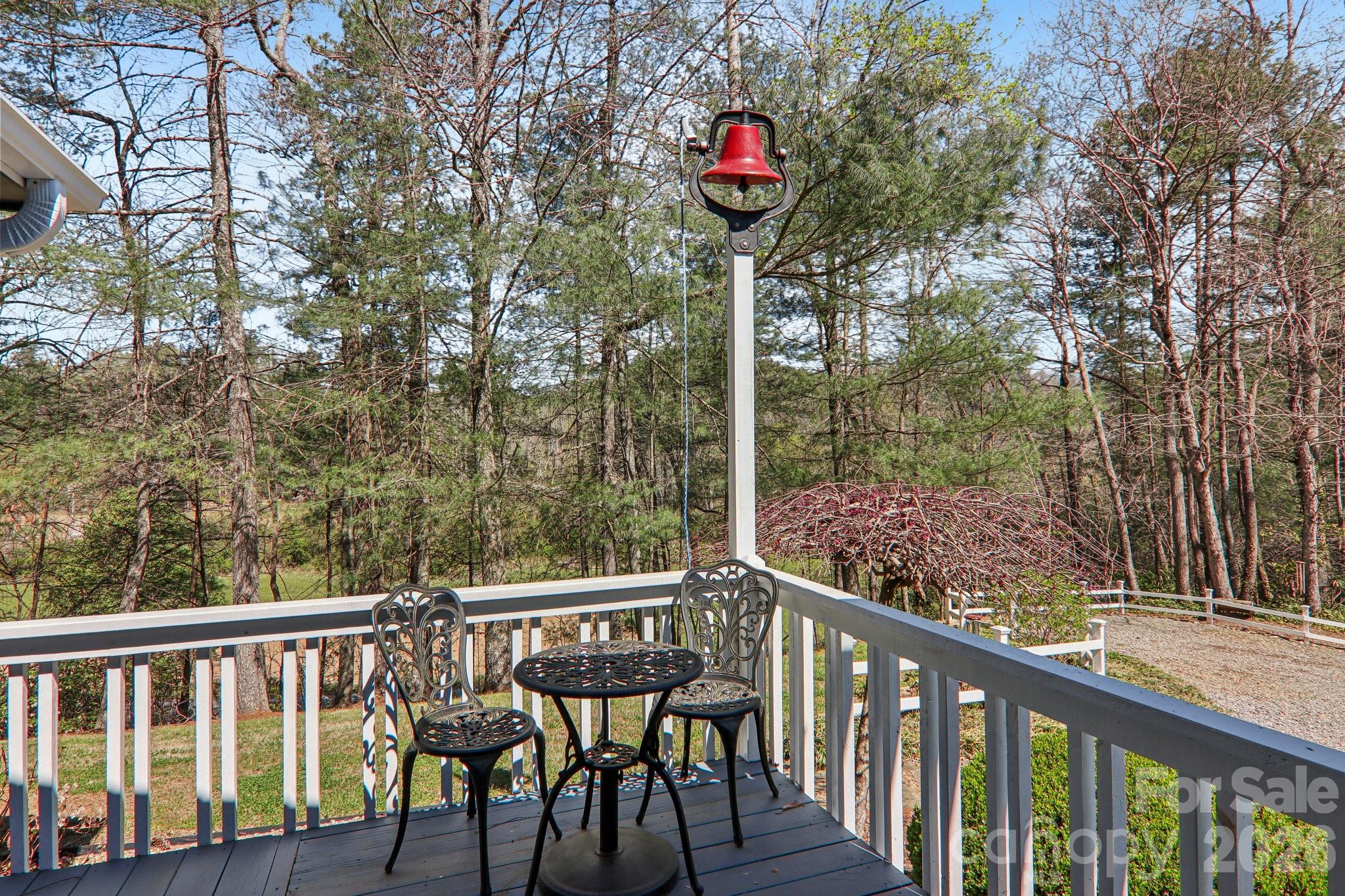 926 Camp Creek Road Saluda NC 28773