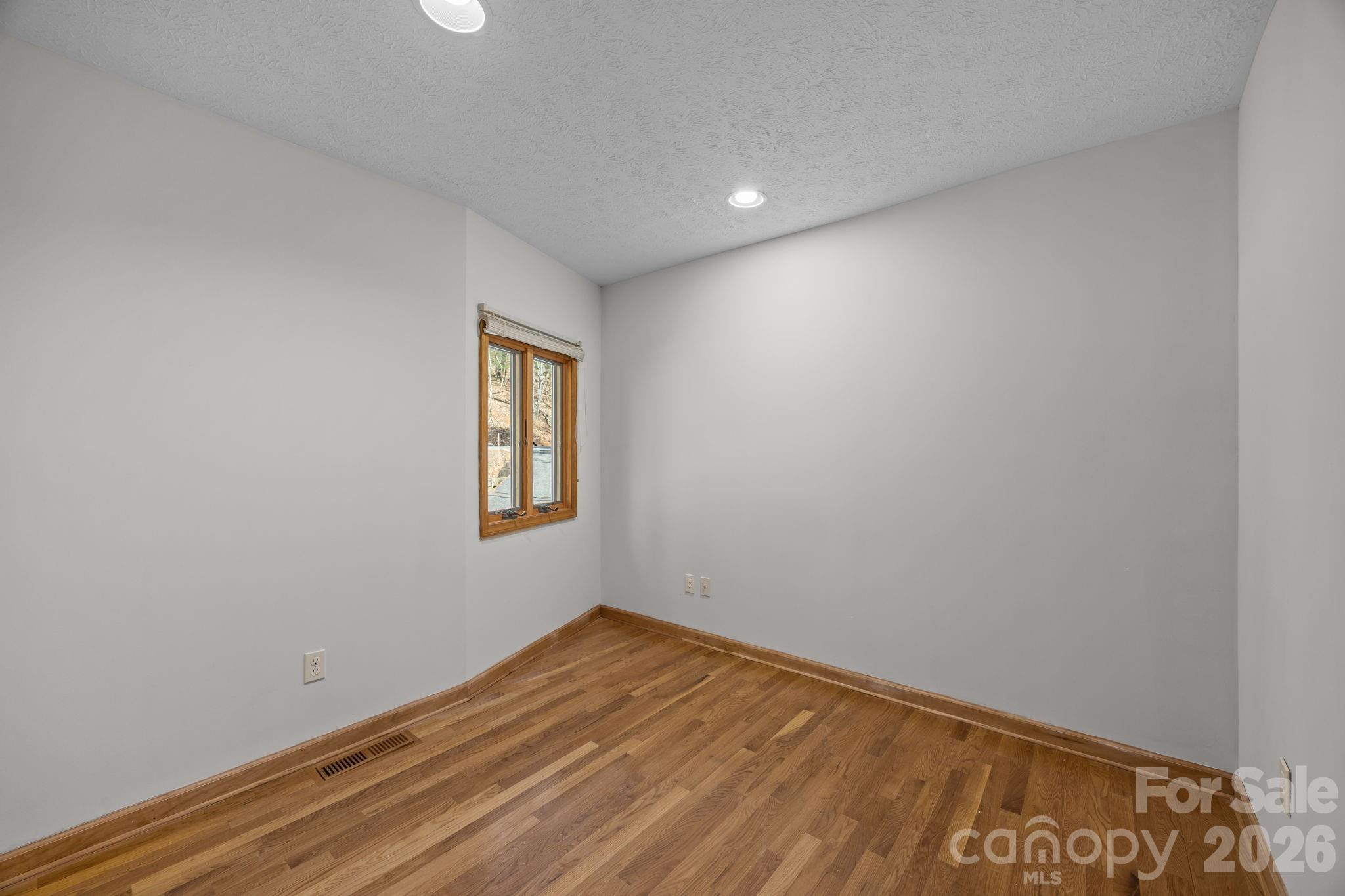 1105 High Vista Drive Mills River NC 28759