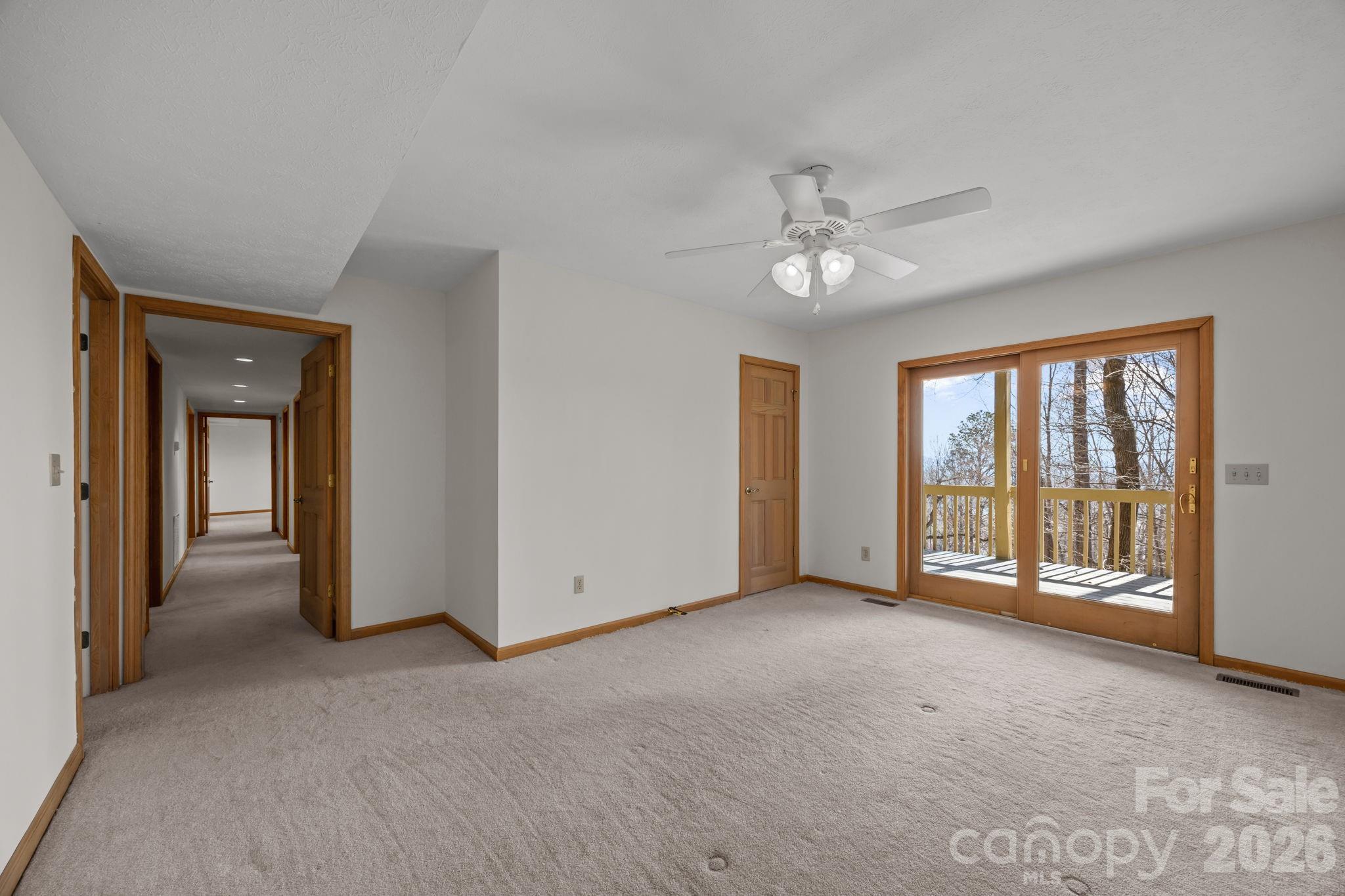 1105 High Vista Drive Mills River NC 28759