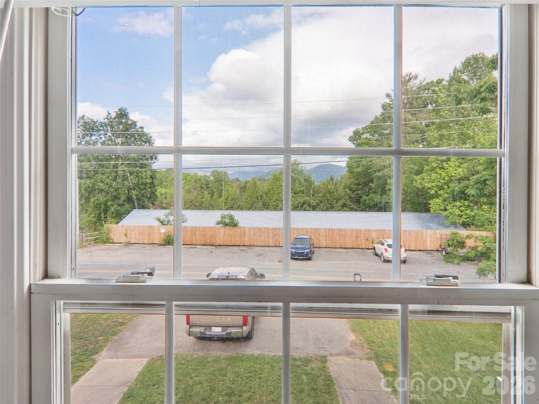 34 Union Chapel Road Weaverville NC 28787
