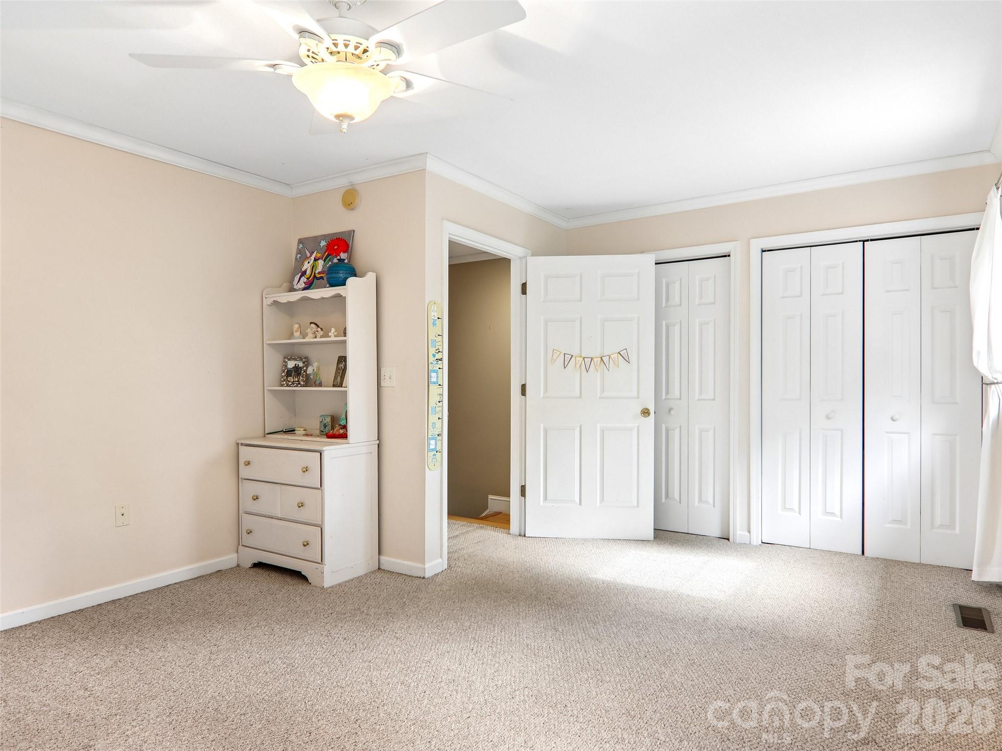 34 Union Chapel Road Weaverville NC 28787