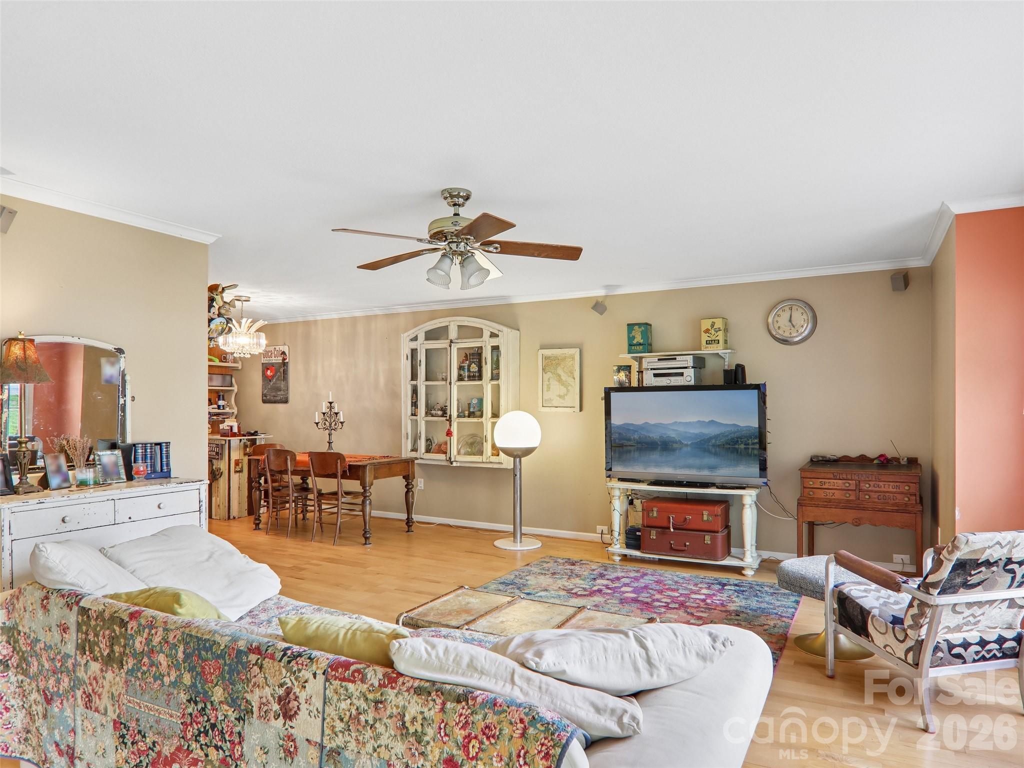 34 Union Chapel Road Weaverville NC 28787