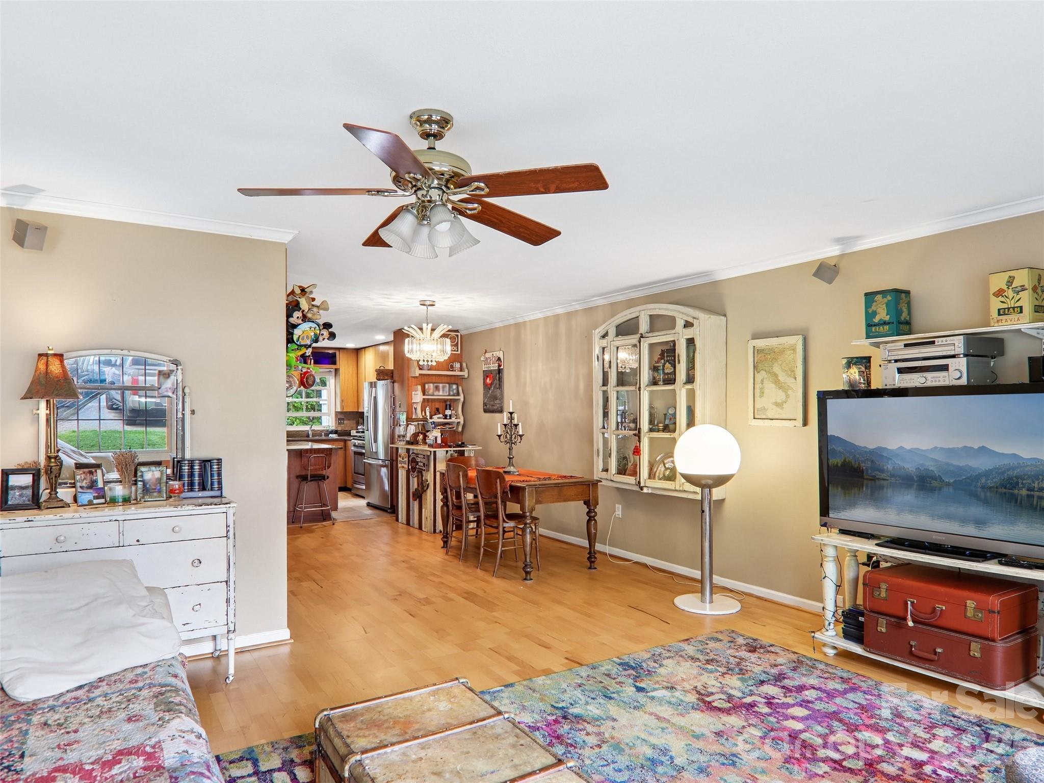 34 Union Chapel Road Weaverville NC 28787