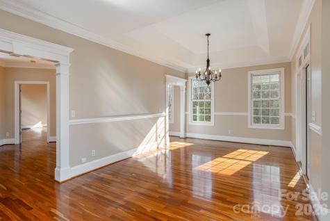 16 Winterberry Drive Hendersonville NC 28739