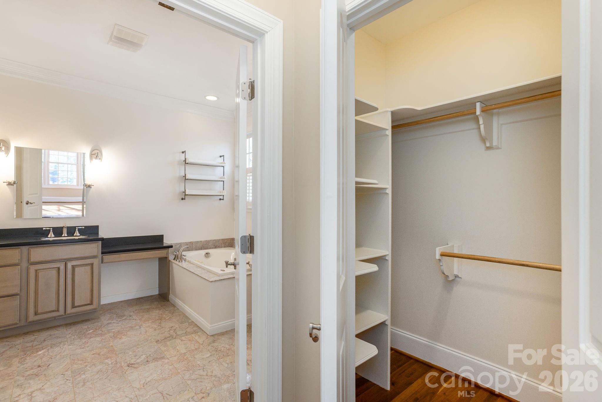 16 Winterberry Drive Hendersonville NC 28739