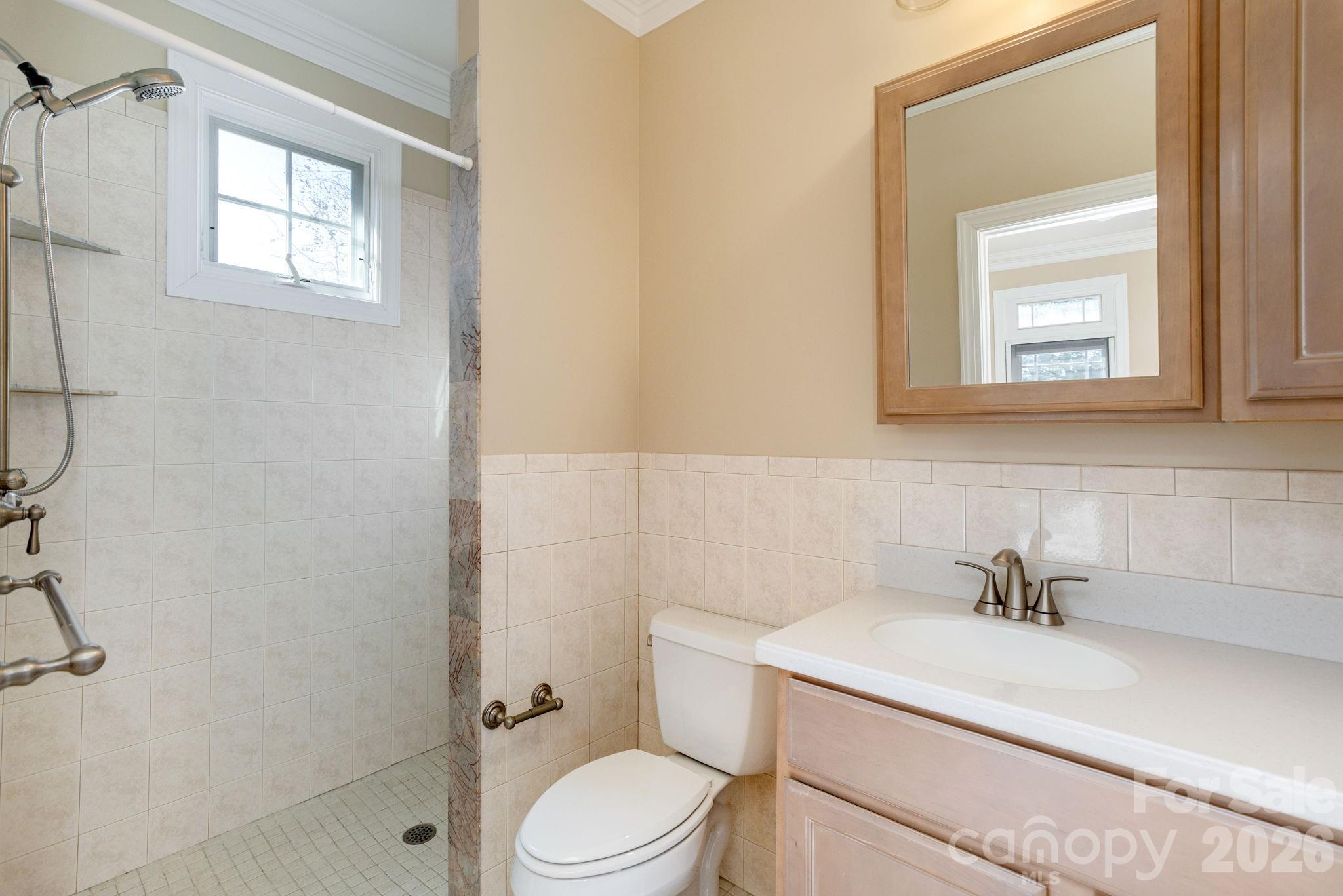 16 Winterberry Drive Hendersonville NC 28739