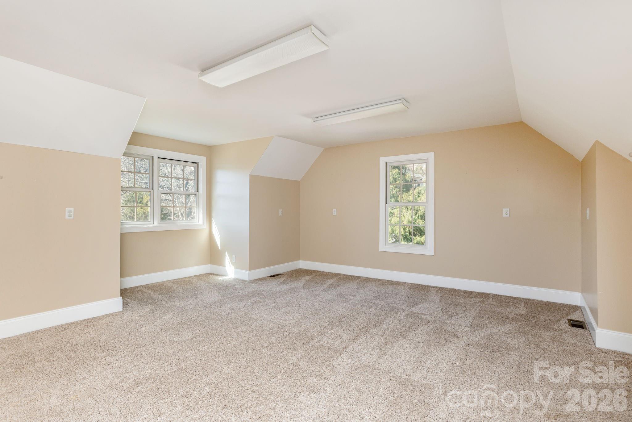 16 Winterberry Drive Hendersonville NC 28739