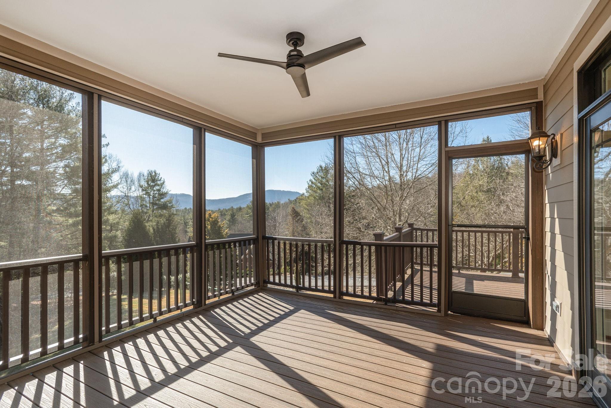 16 Winterberry Drive Hendersonville NC 28739