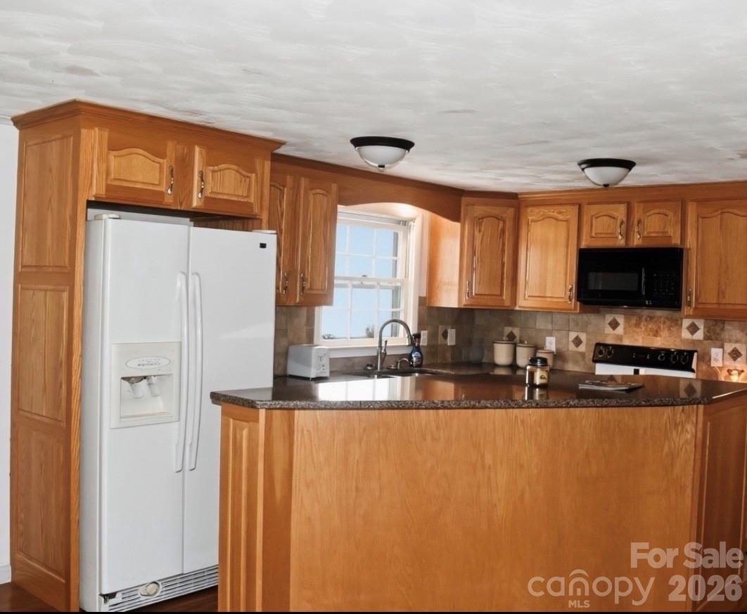 76 Eastview Court Taylorsville NC 28681