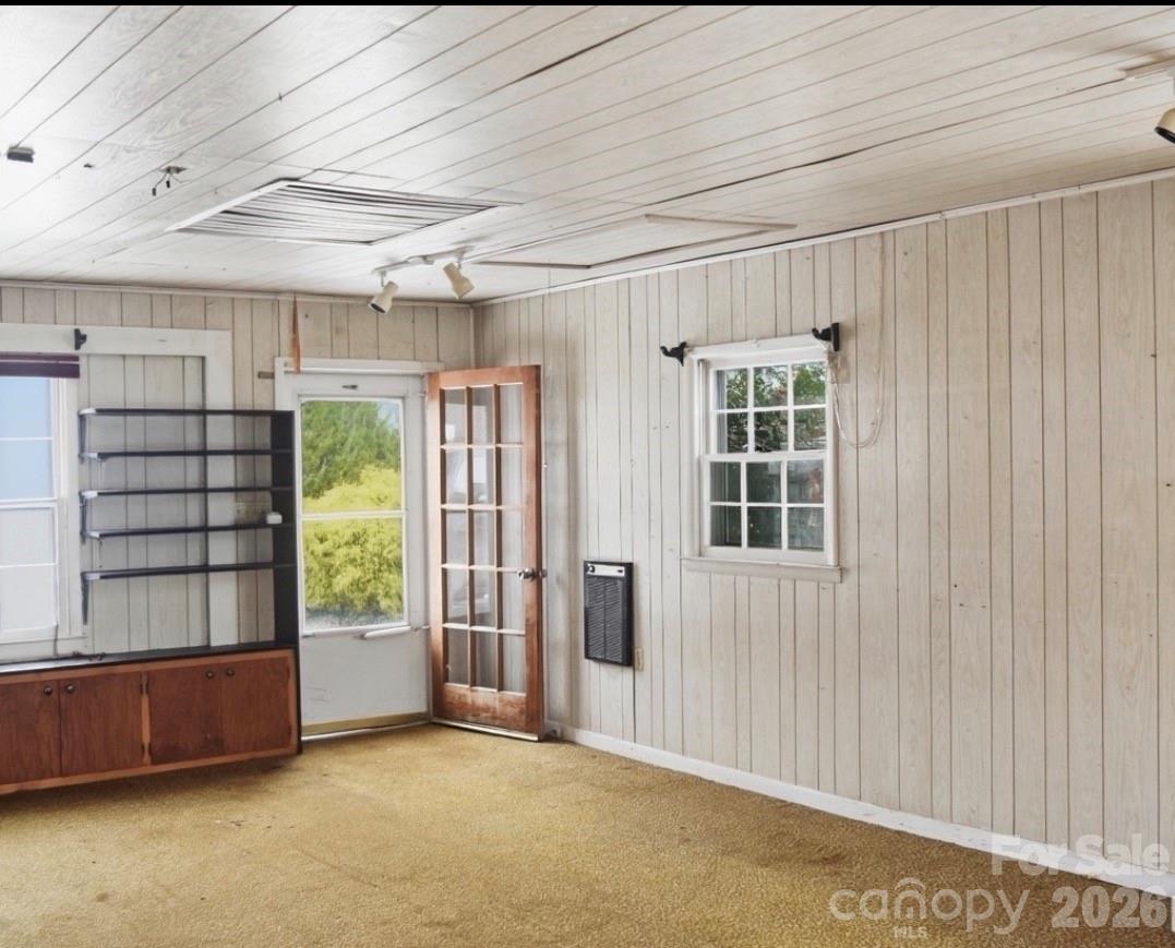 76 Eastview Court Taylorsville NC 28681