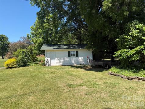 76 Eastview Court Taylorsville NC 28681