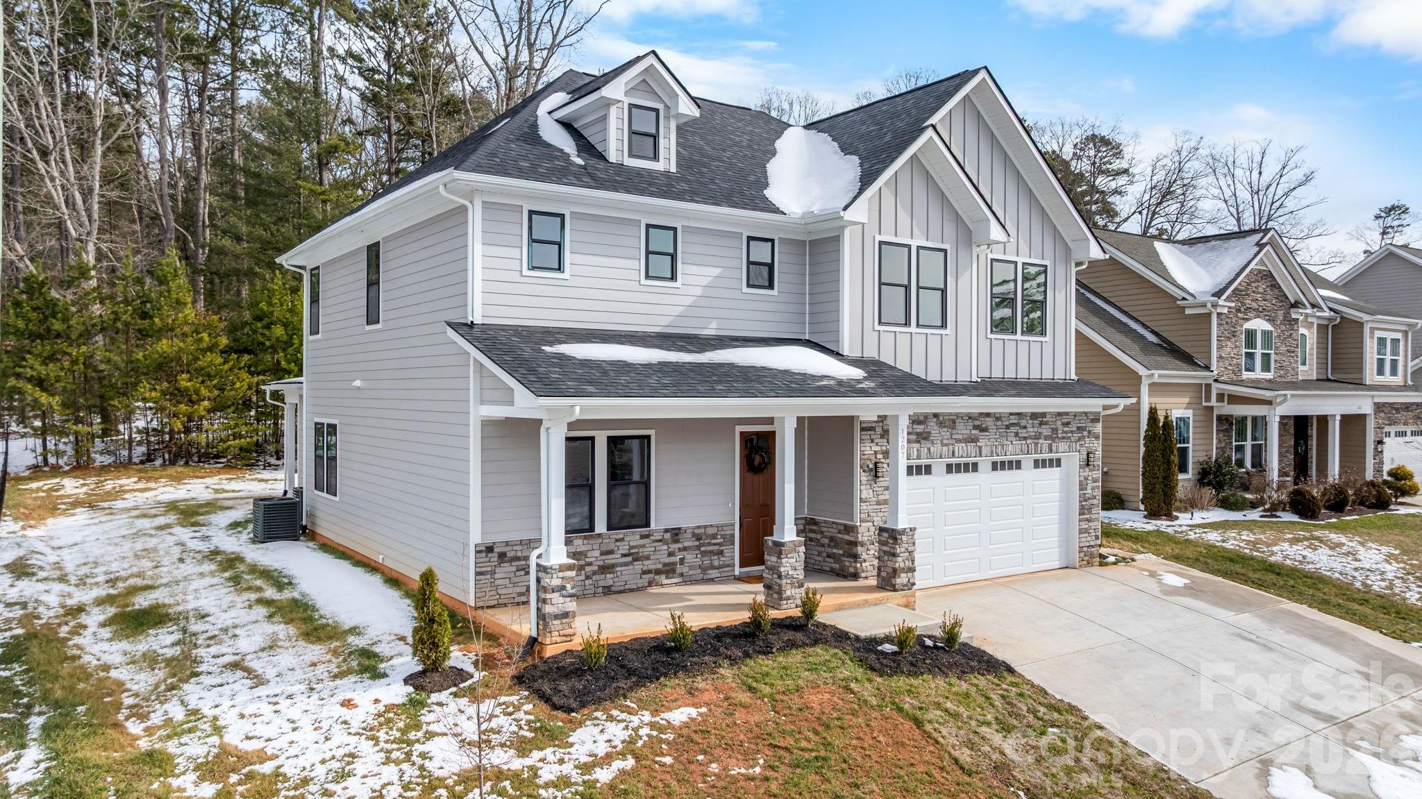 1207 39th Avenue NE Hickory NC 28601