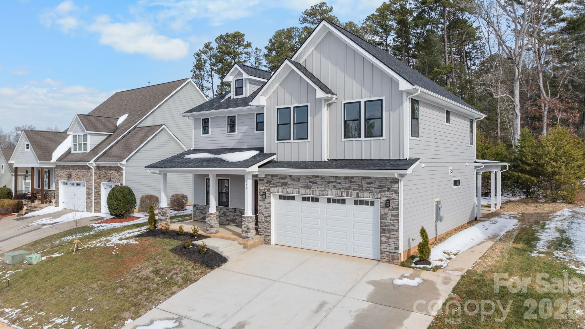 1207 39th Avenue NE Hickory NC 28601