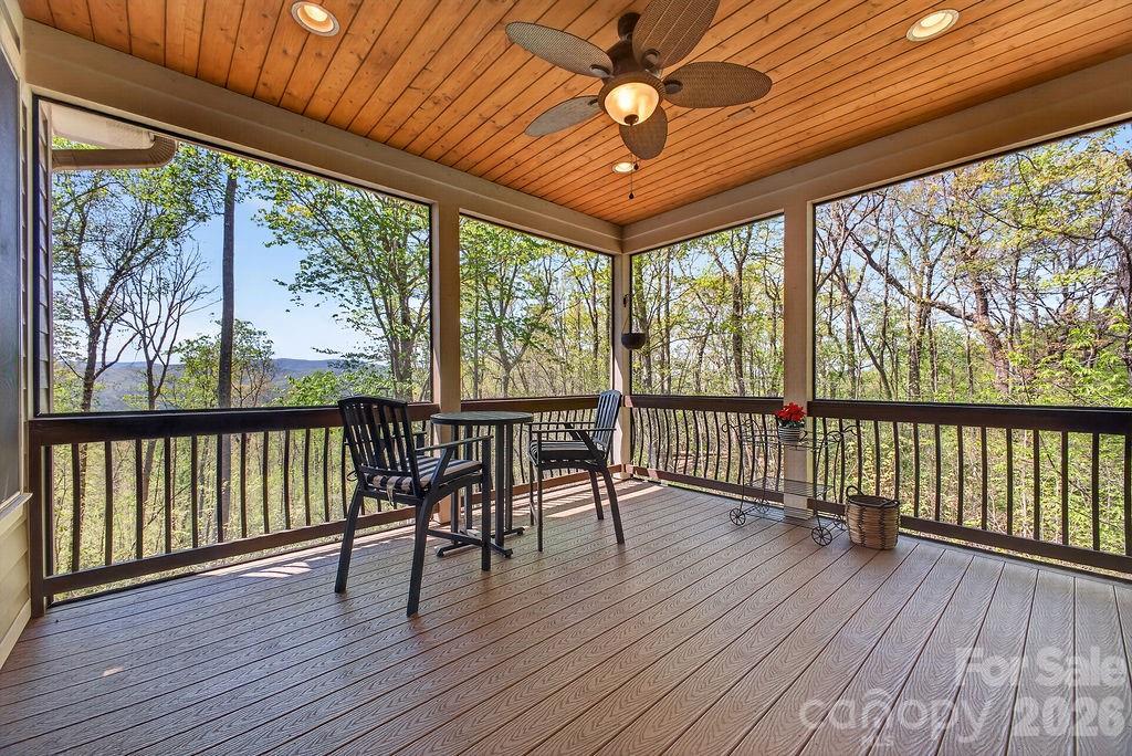 67 Little Sunset Court Hendersonville NC 28739