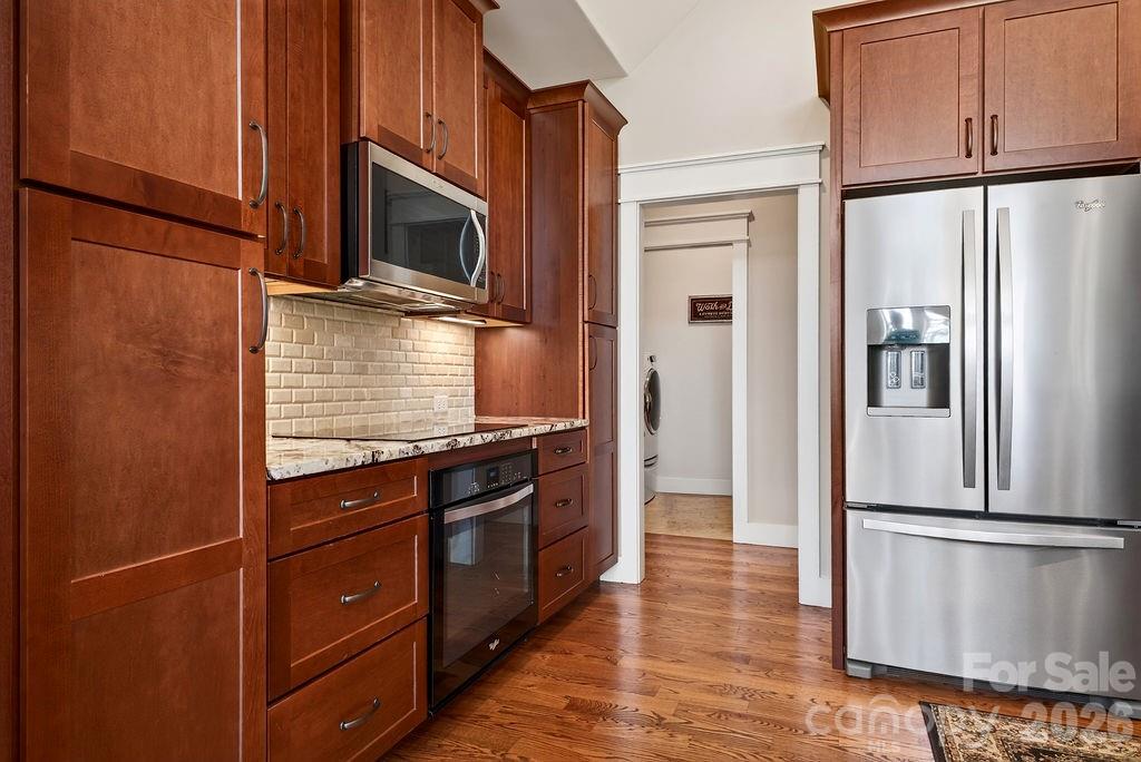 67 Little Sunset Court Hendersonville NC 28739