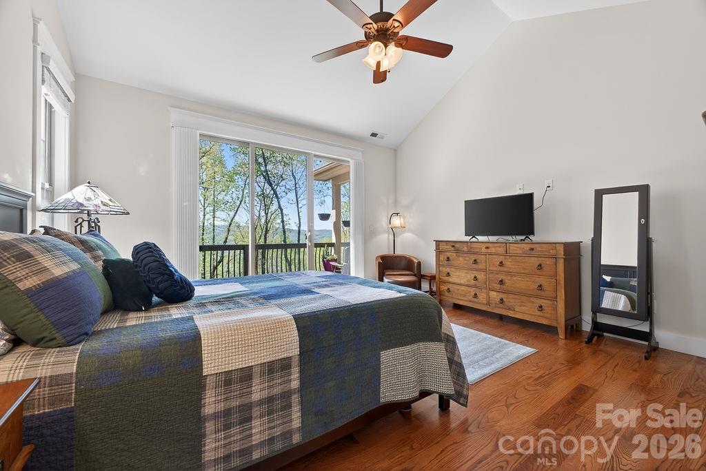 67 Little Sunset Court Hendersonville NC 28739