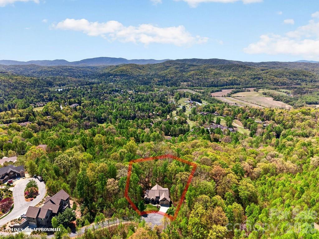 67 Little Sunset Court Hendersonville NC 28739