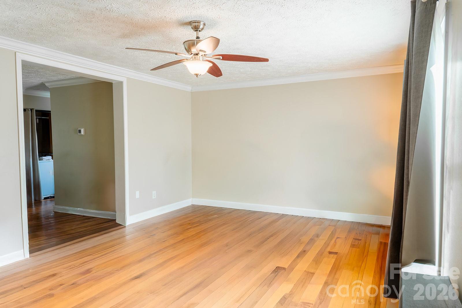 206 Courtland Place Asheville NC 28801