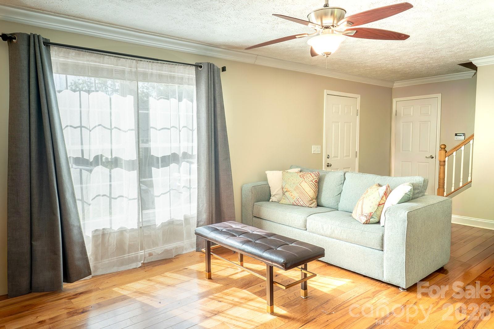 206 Courtland Place Asheville NC 28801