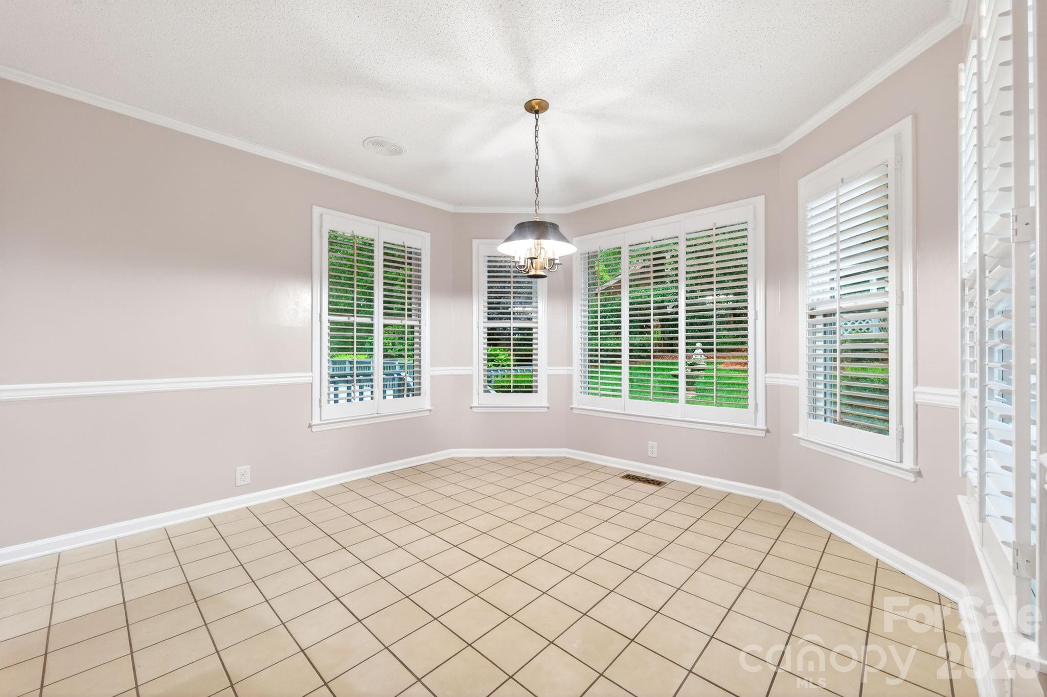 2804 Wimbledon Drive Gastonia NC 28056