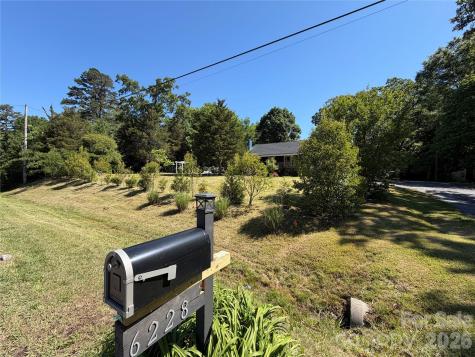 6228 Freedom Drive Charlotte NC 28214