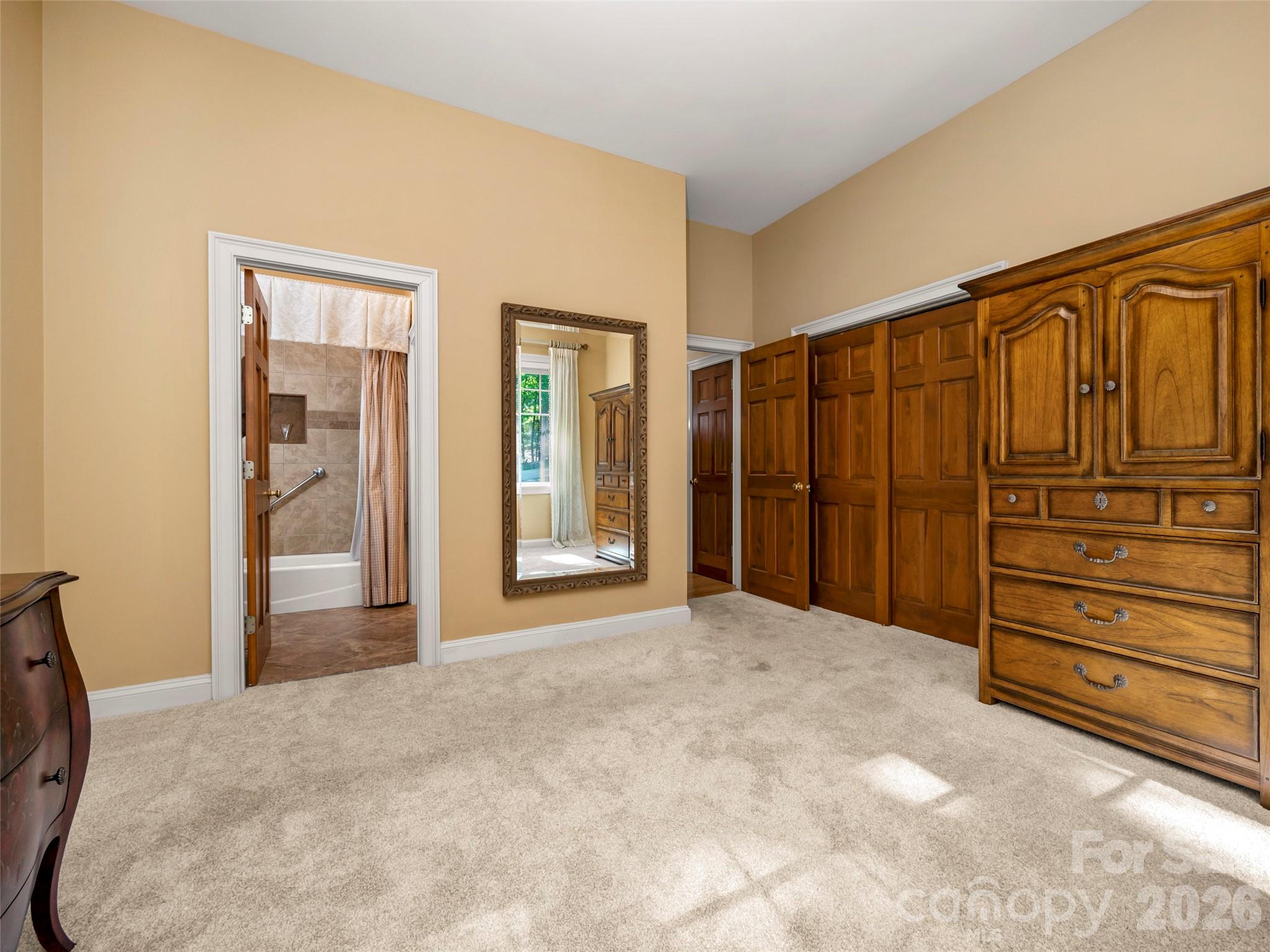 110 Little Cherokee Ridge Hendersonville NC 28739
