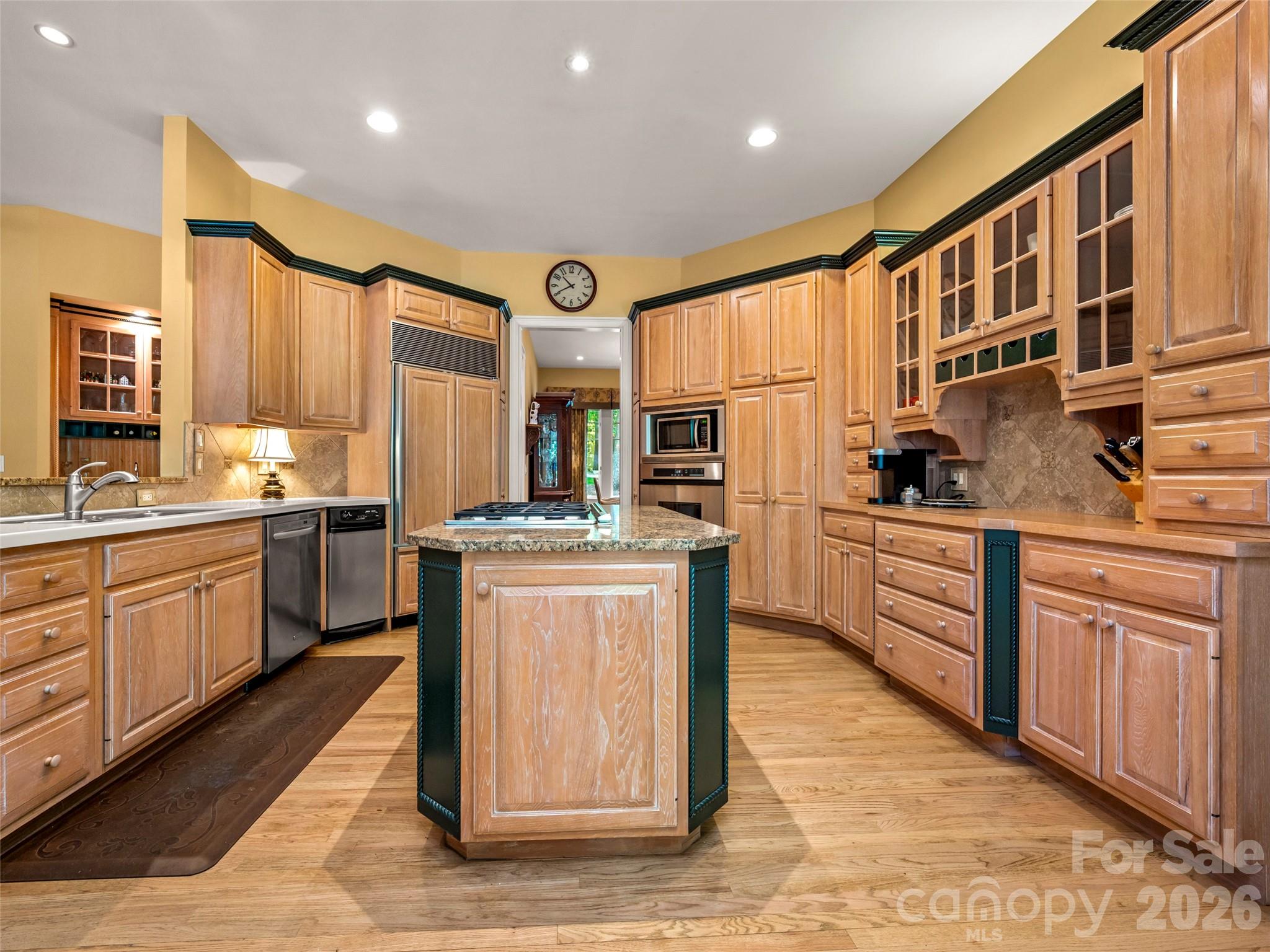 110 Little Cherokee Ridge Hendersonville NC 28739