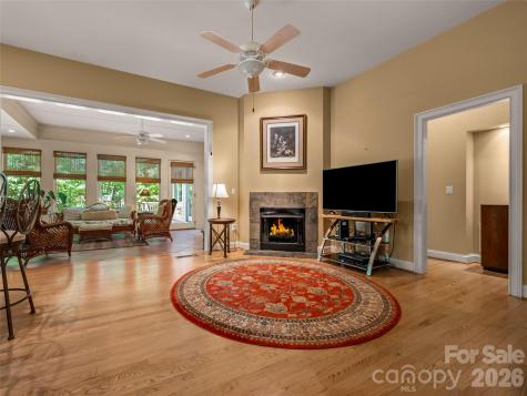 110 Little Cherokee Ridge Hendersonville NC 28739