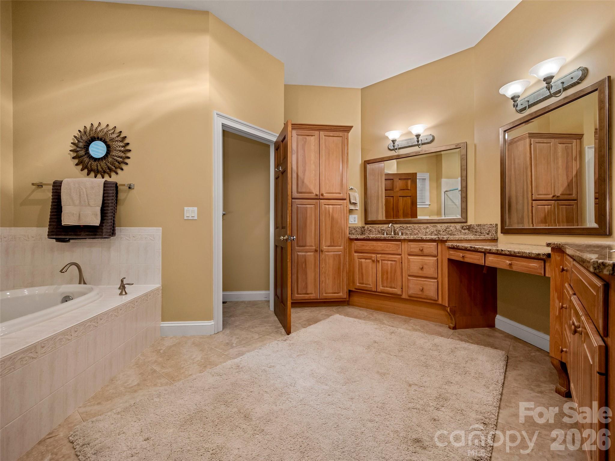110 Little Cherokee Ridge Hendersonville NC 28739