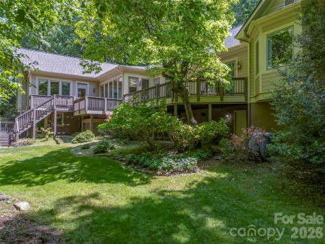 110 Little Cherokee Ridge Hendersonville NC 28739