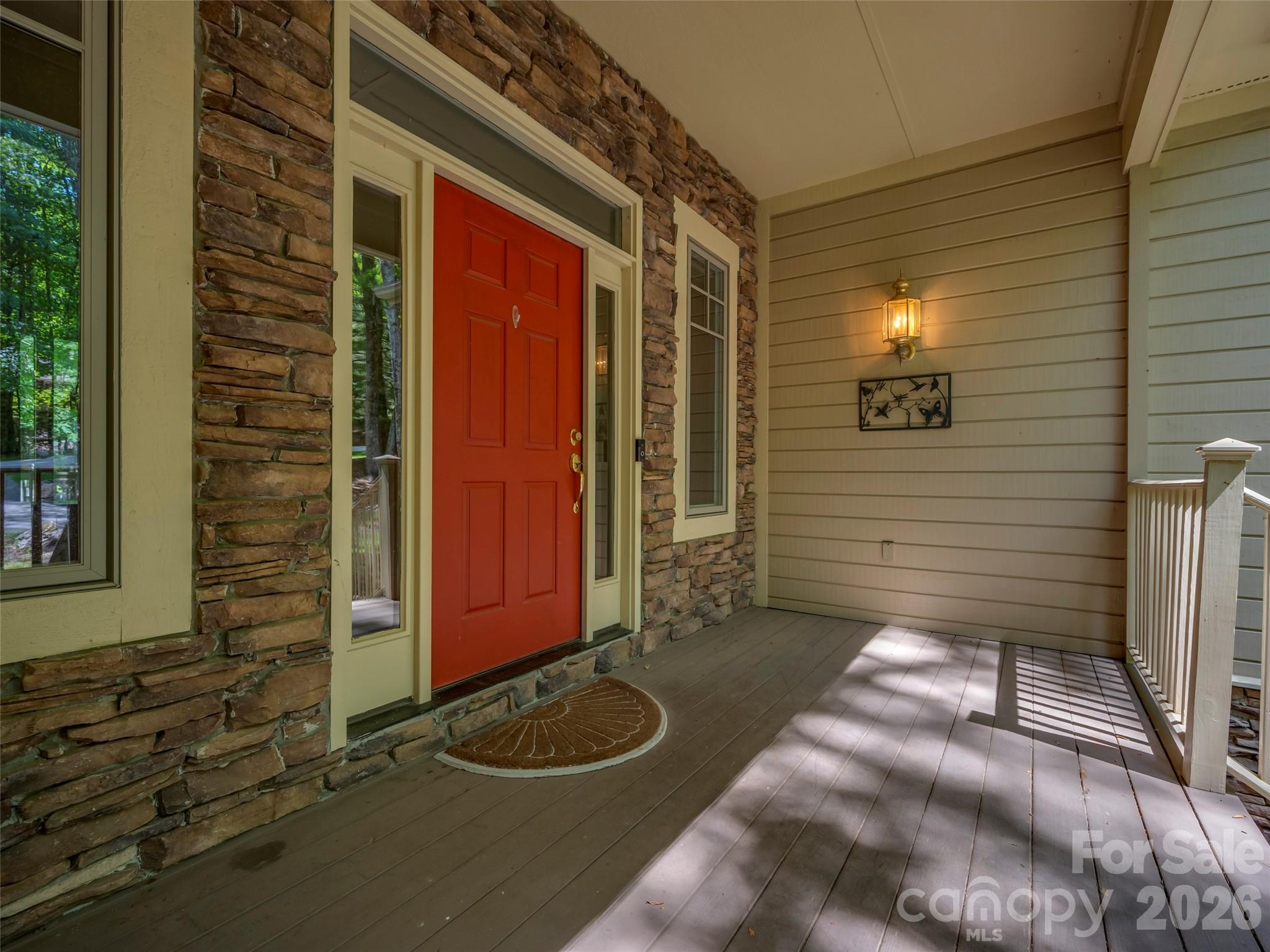 110 Little Cherokee Ridge Hendersonville NC 28739