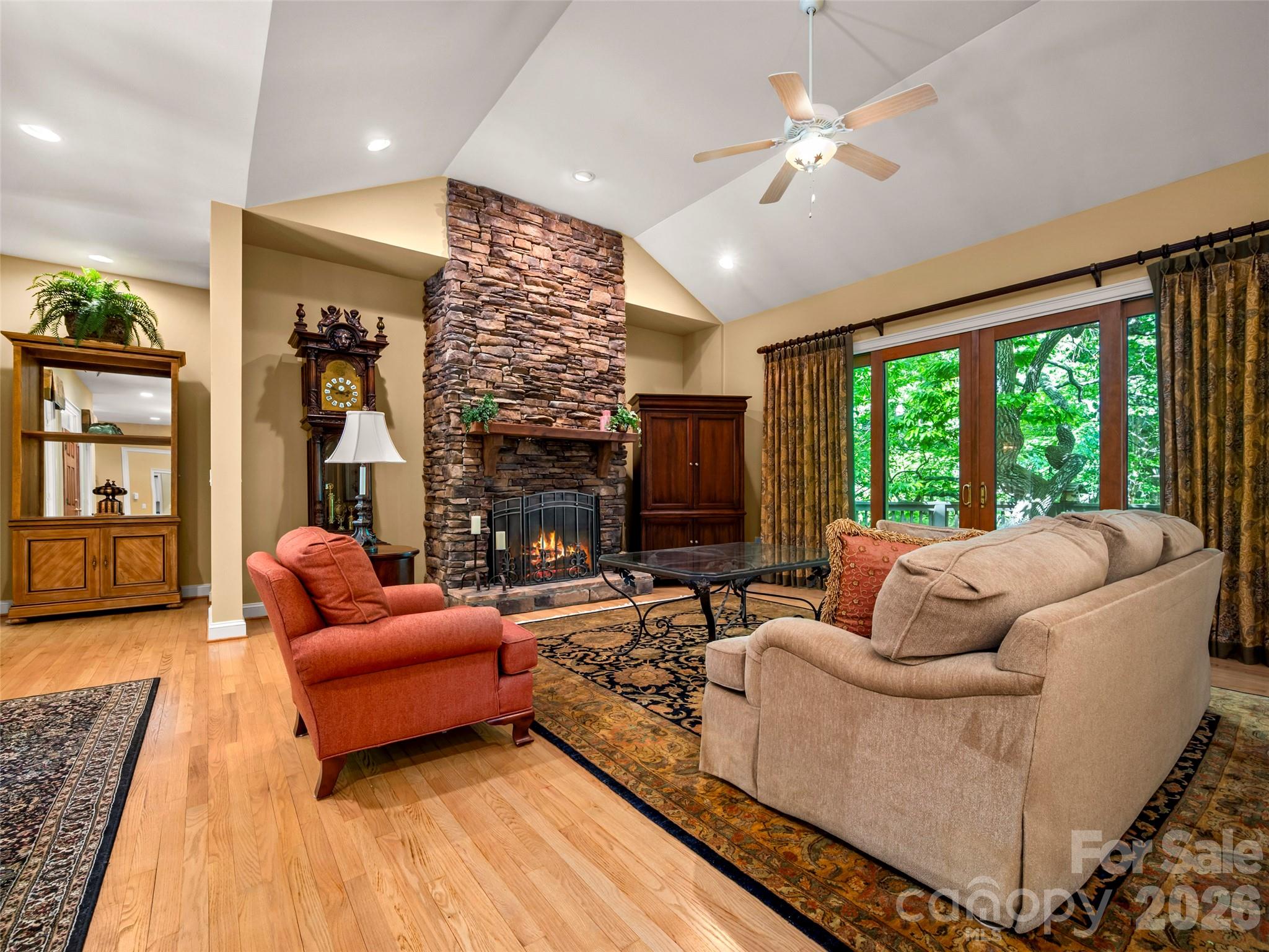 110 Little Cherokee Ridge Hendersonville NC 28739