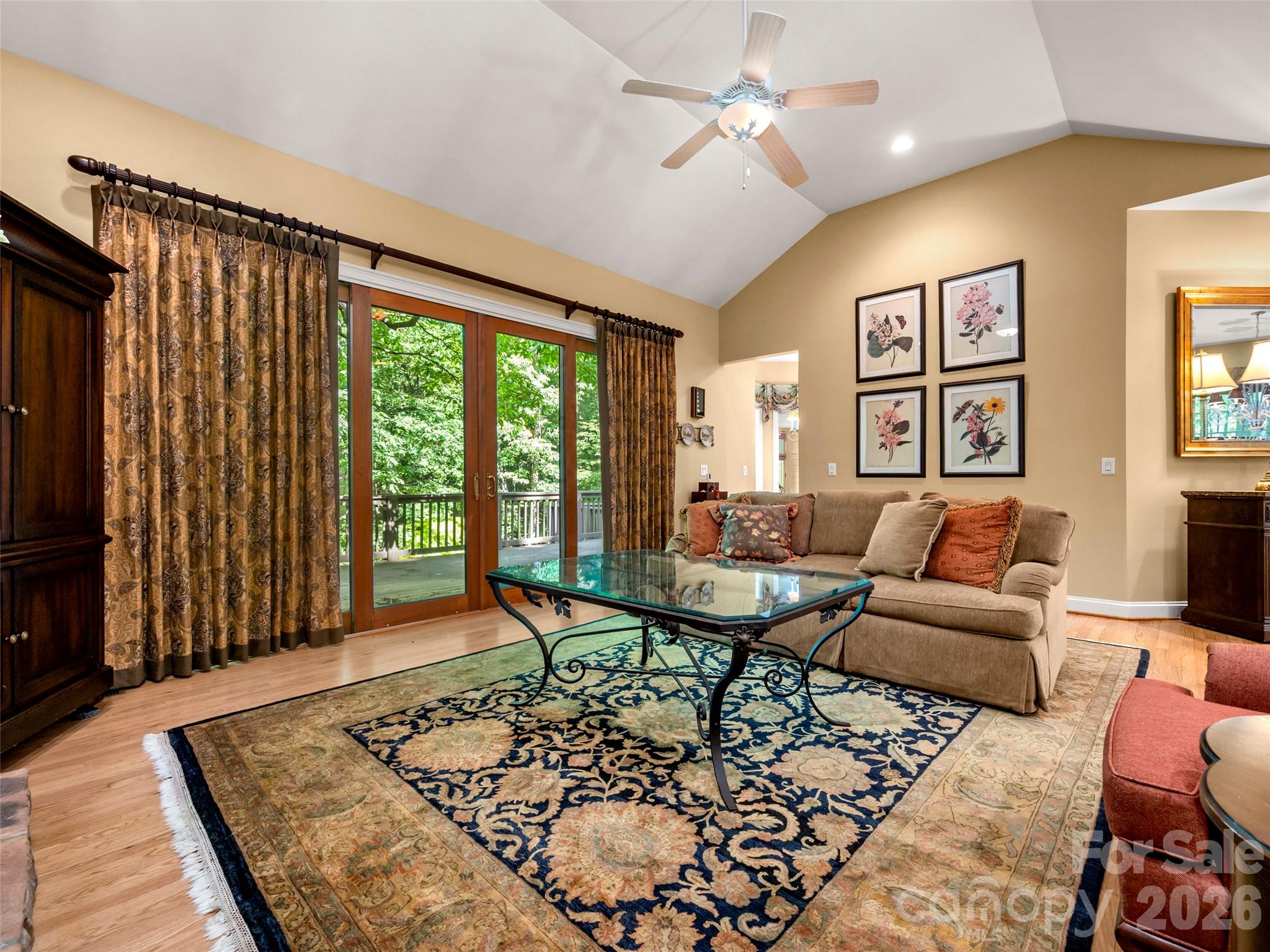 110 Little Cherokee Ridge Hendersonville NC 28739