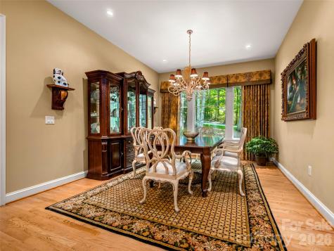 110 Little Cherokee Ridge Hendersonville NC 28739