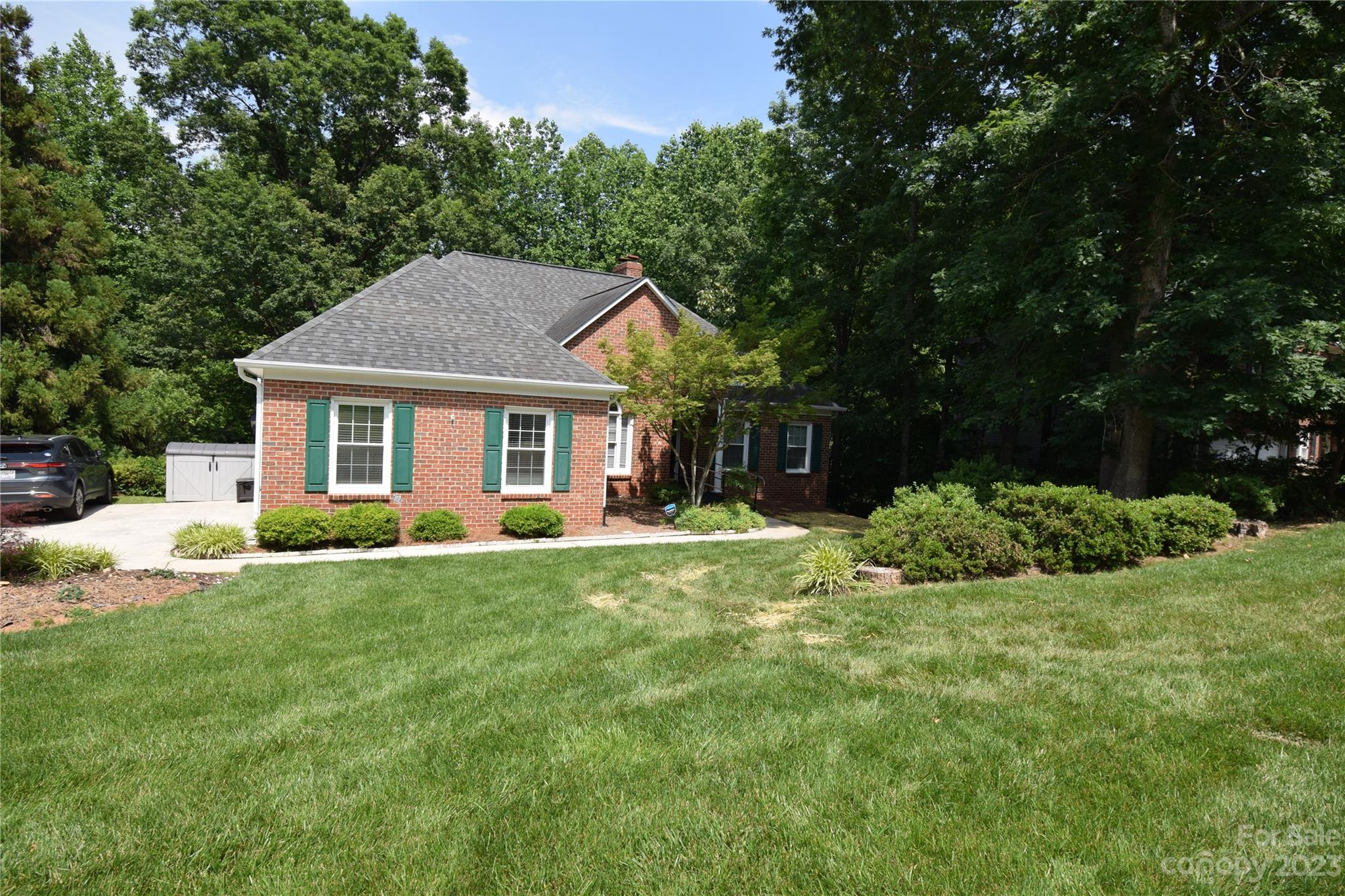 1559 Plantation Trail Gastonia NC 28056