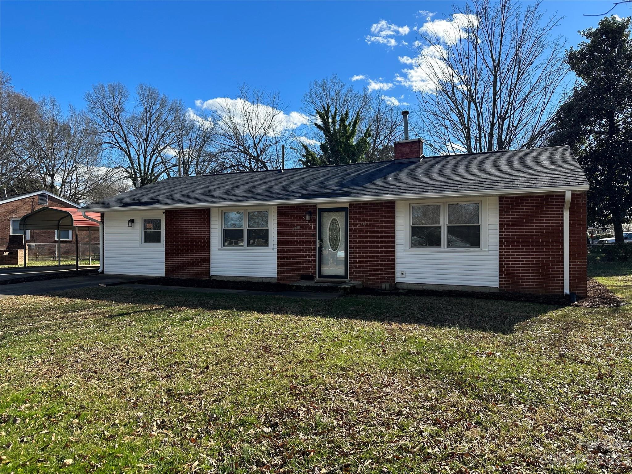 2751 Englehardt Street Charlotte NC 28216