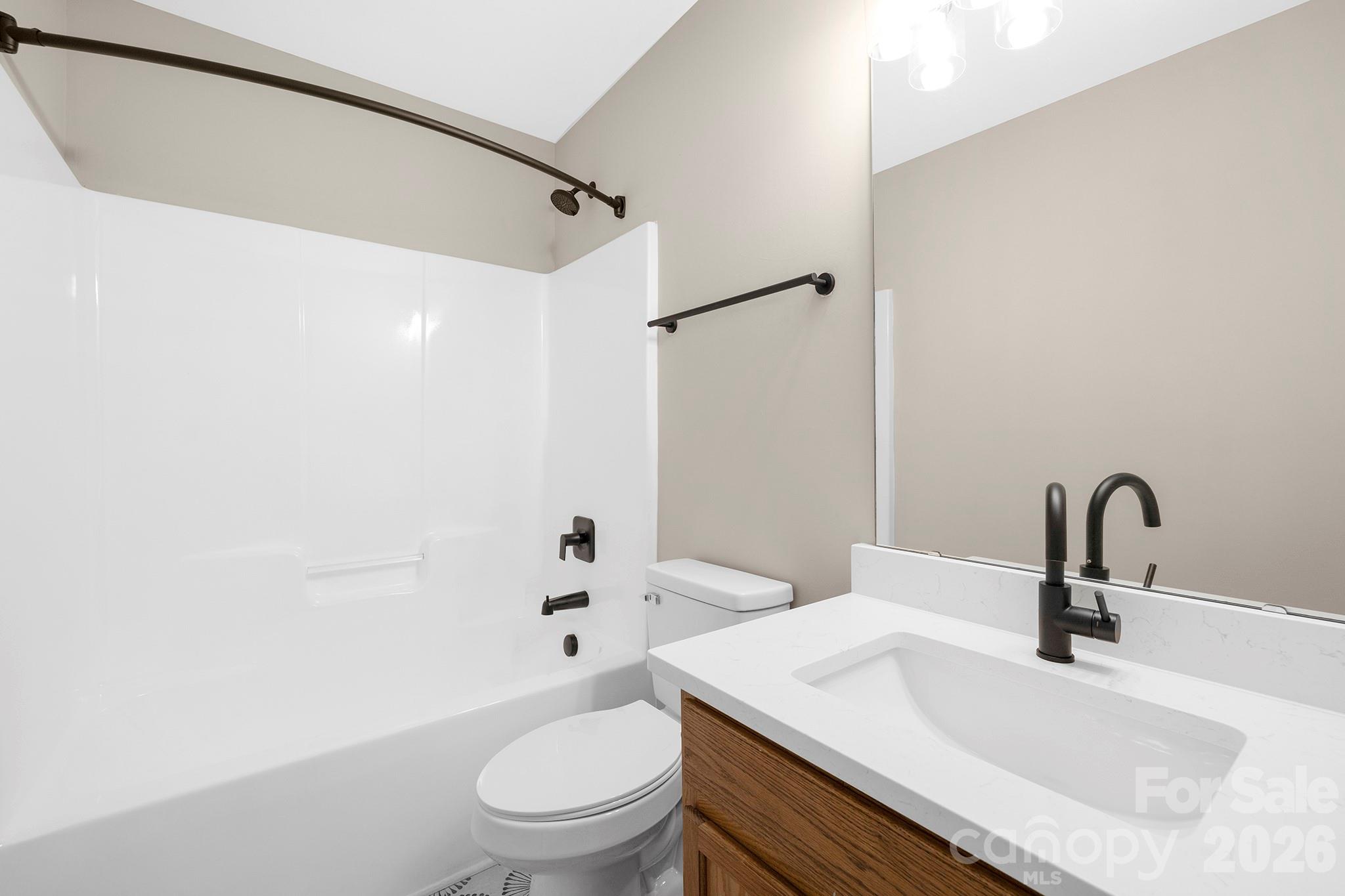 2012 Pheasant Glen Road Charlotte NC 28214