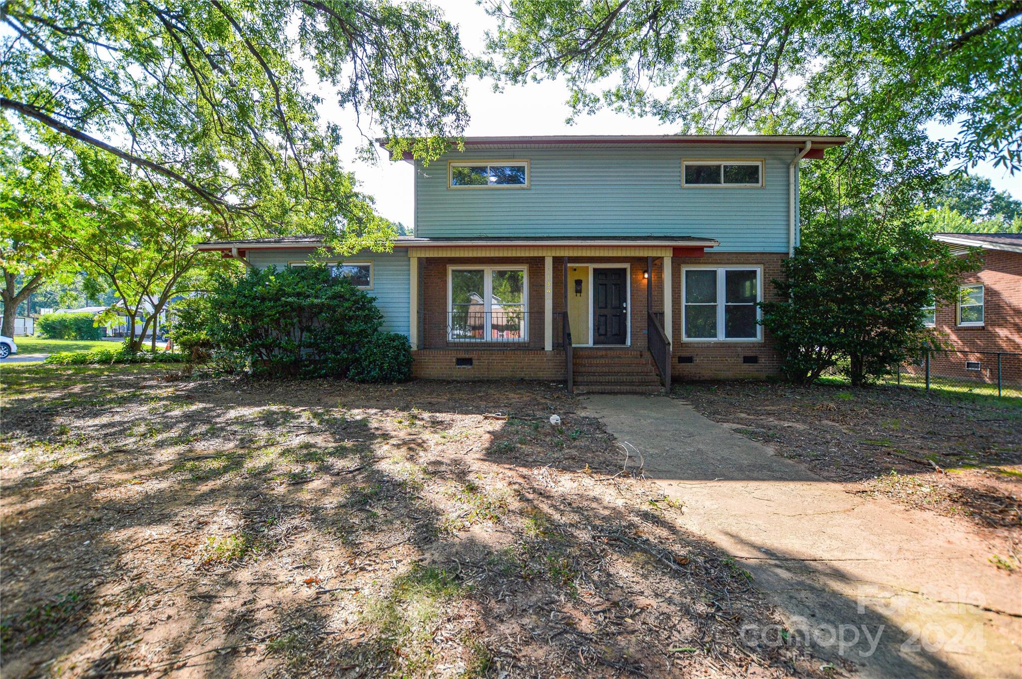 1138 White Plains Road Charlotte NC 28213