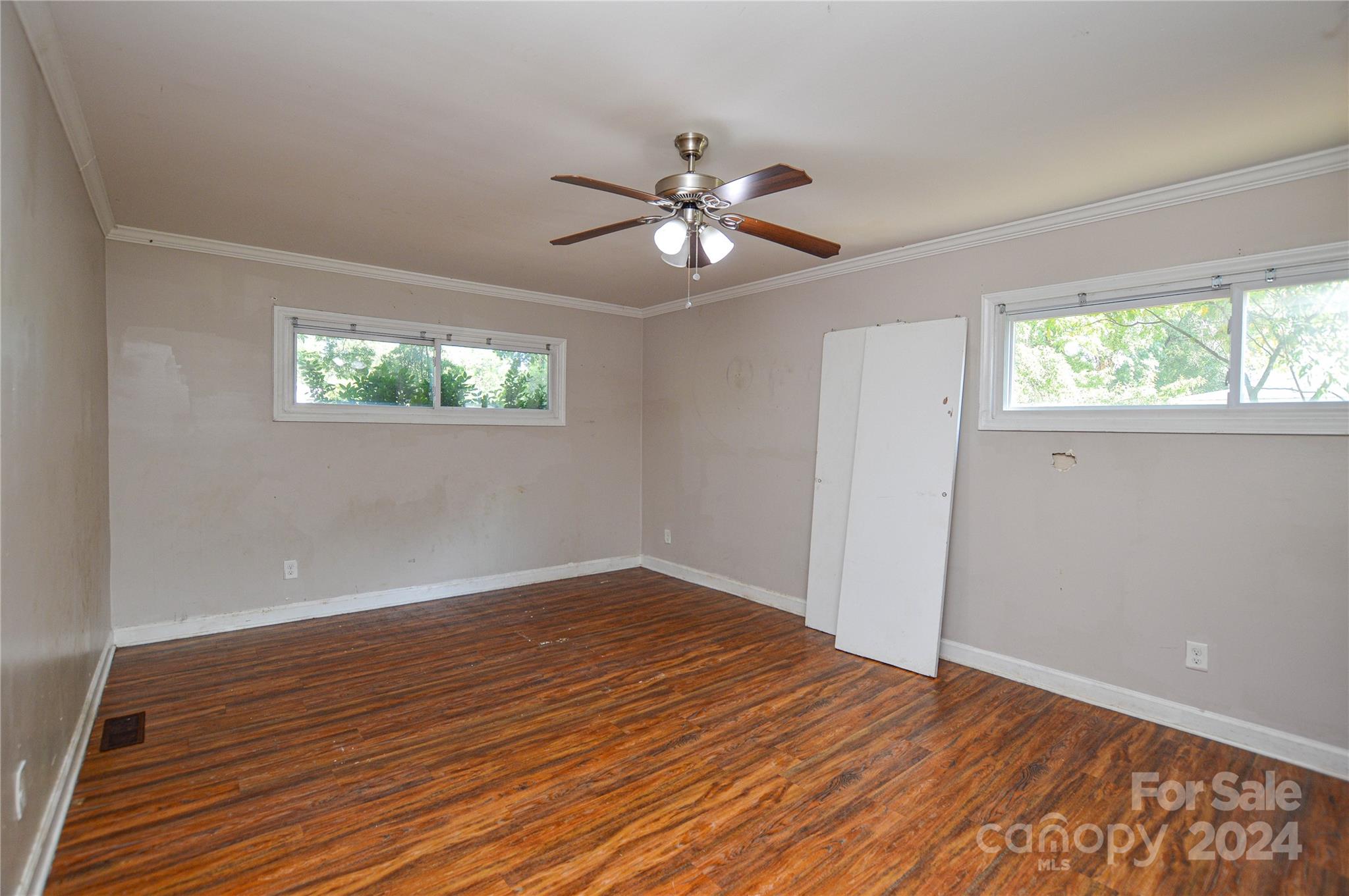 1138 White Plains Road Charlotte NC 28213