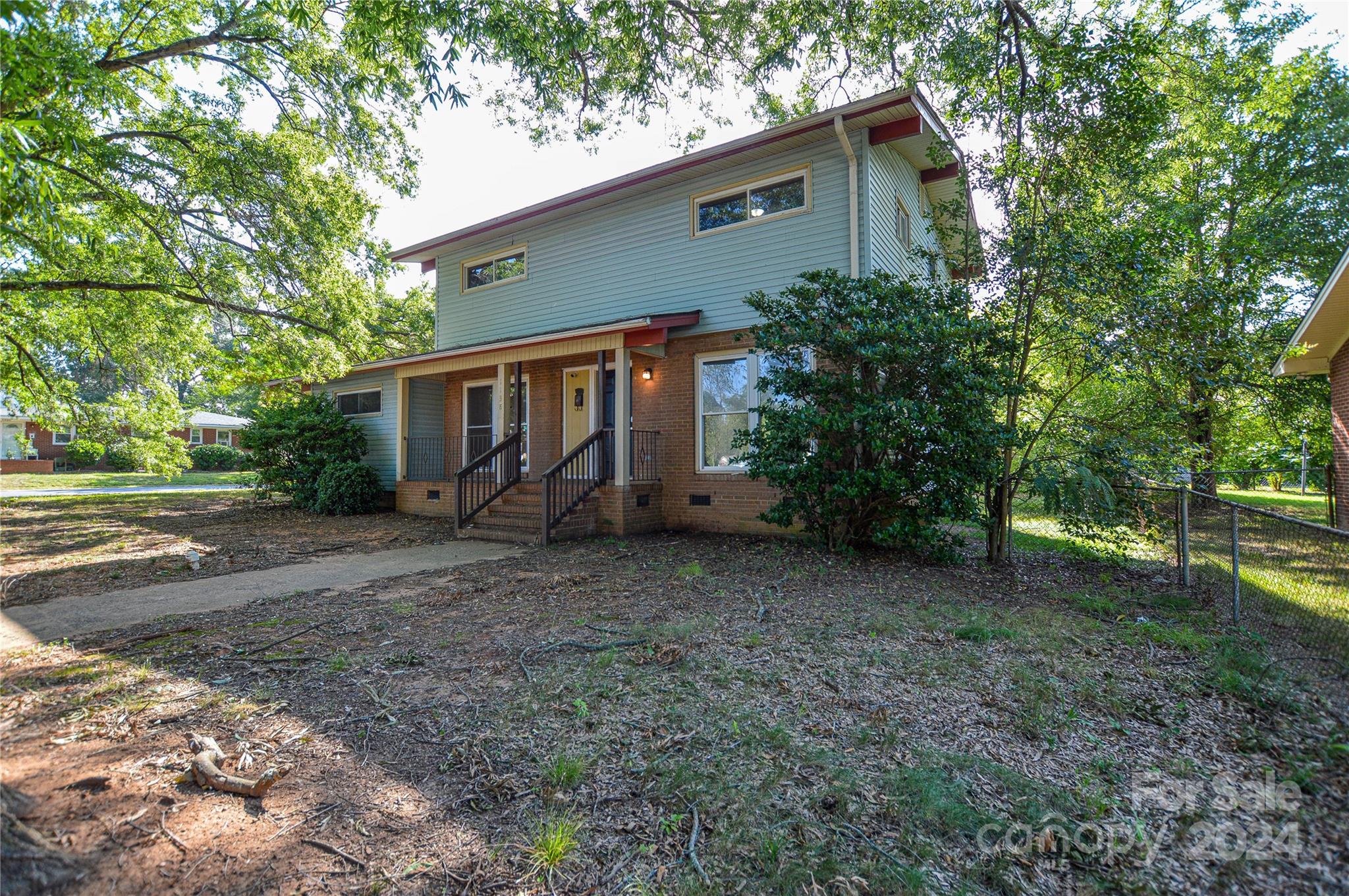 1138 White Plains Road Charlotte NC 28213