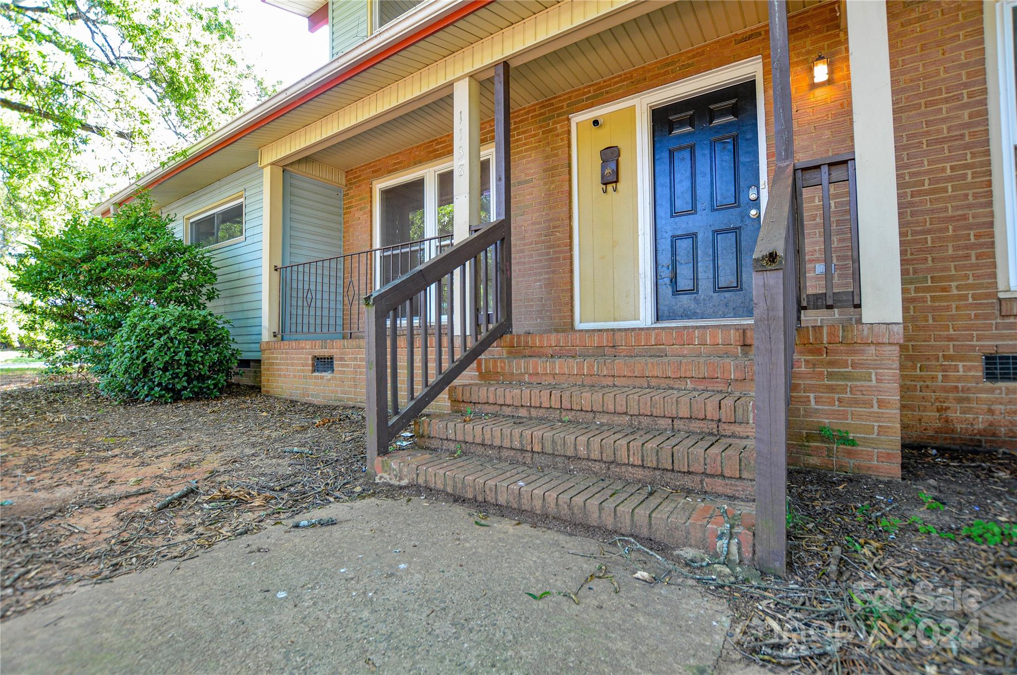 1138 White Plains Road Charlotte NC 28213