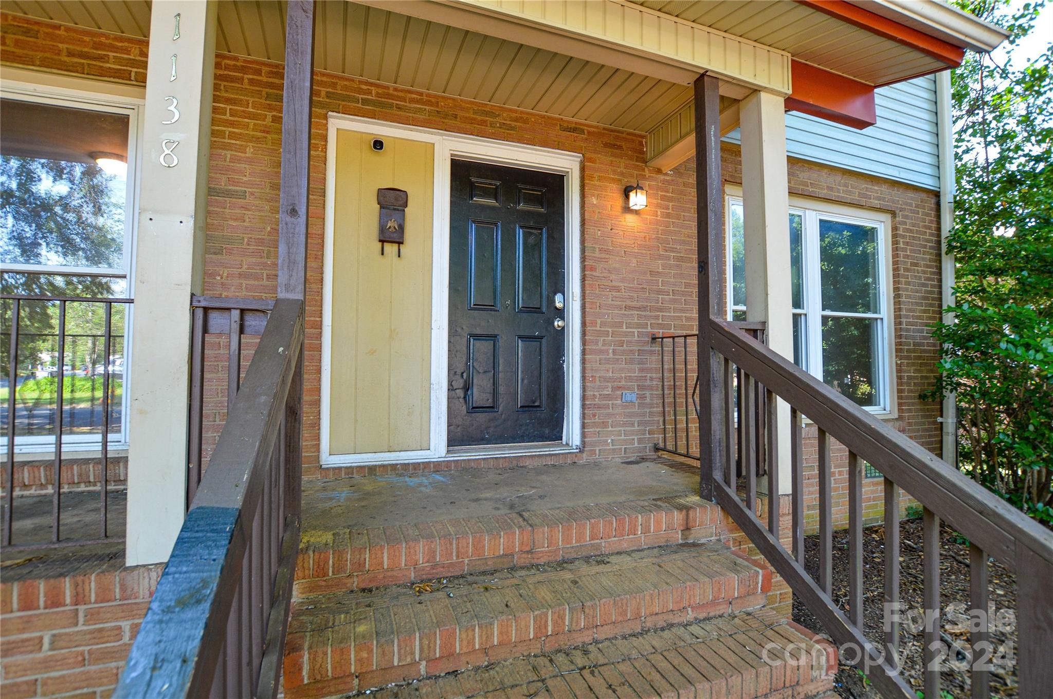 1138 White Plains Road Charlotte NC 28213