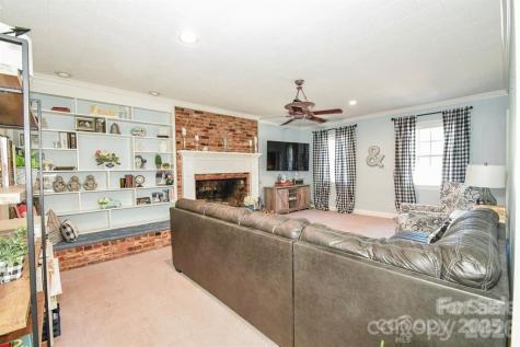 711 Yadkin Street Albemarle NC 28001