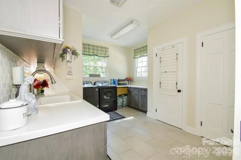 711 Yadkin Street Albemarle NC 28001