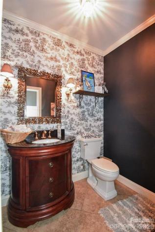 711 Yadkin Street Albemarle NC 28001