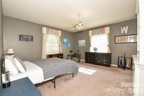 711 Yadkin Street Albemarle NC 28001