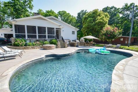 711 Yadkin Street Albemarle NC 28001